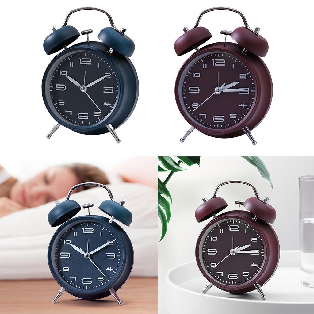 Vintage Style Wind Up Clock wi - Outdoor Furniture Vintage recensione e prezzo