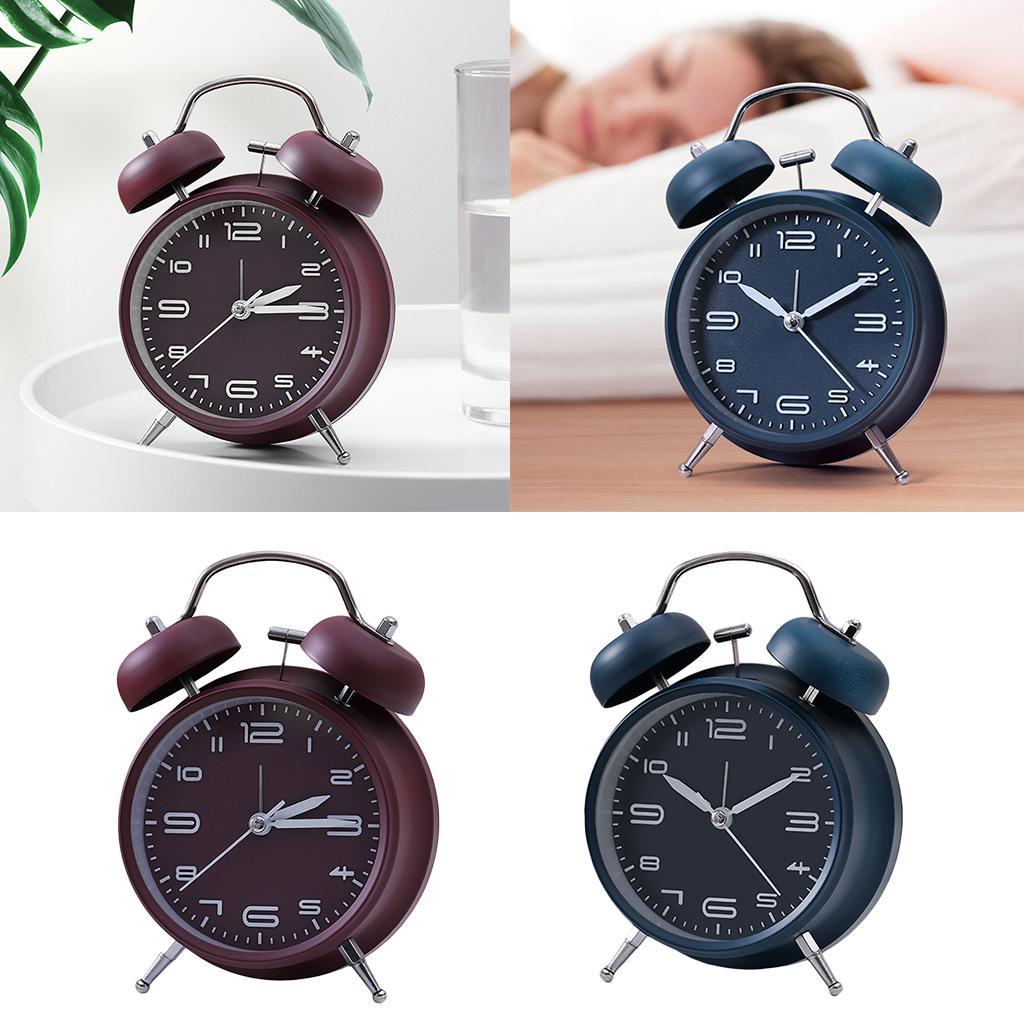 Vintage Style Wind Up Clock wi - Outdoor Furniture Vintage recensione e prezzo